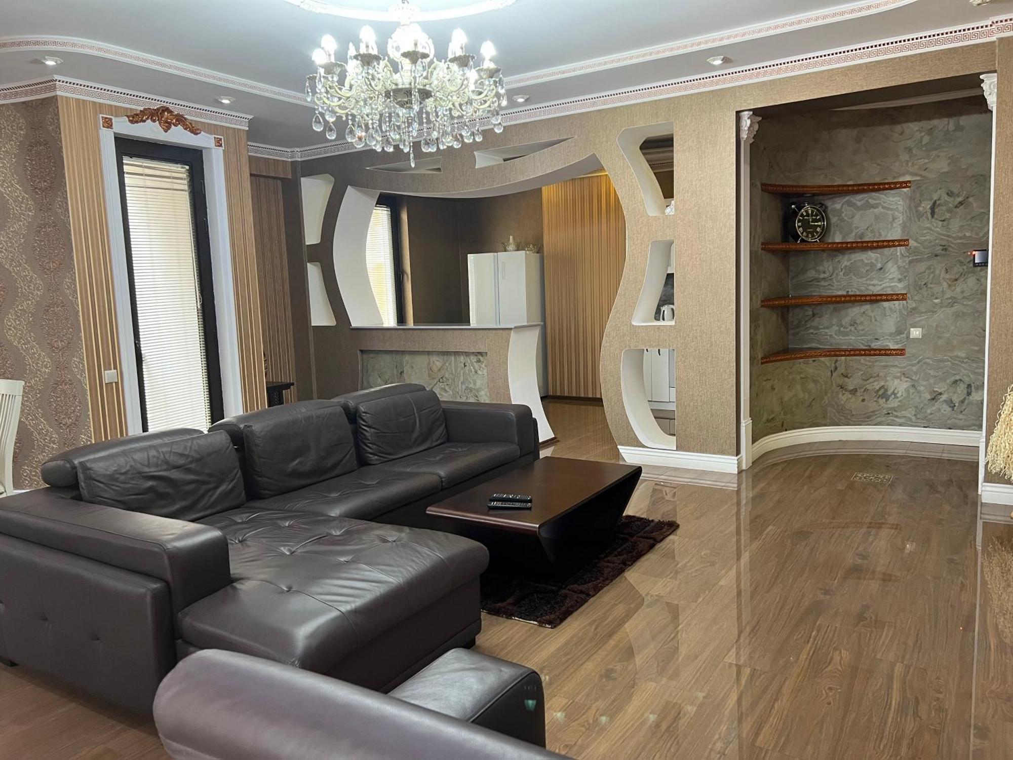 Cosy Apartment In The City Centre Тбилиси Екстериор снимка